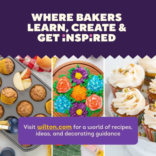 Wilton® Gold Non-Stick Bakeware 12 Cup Muffin Pan